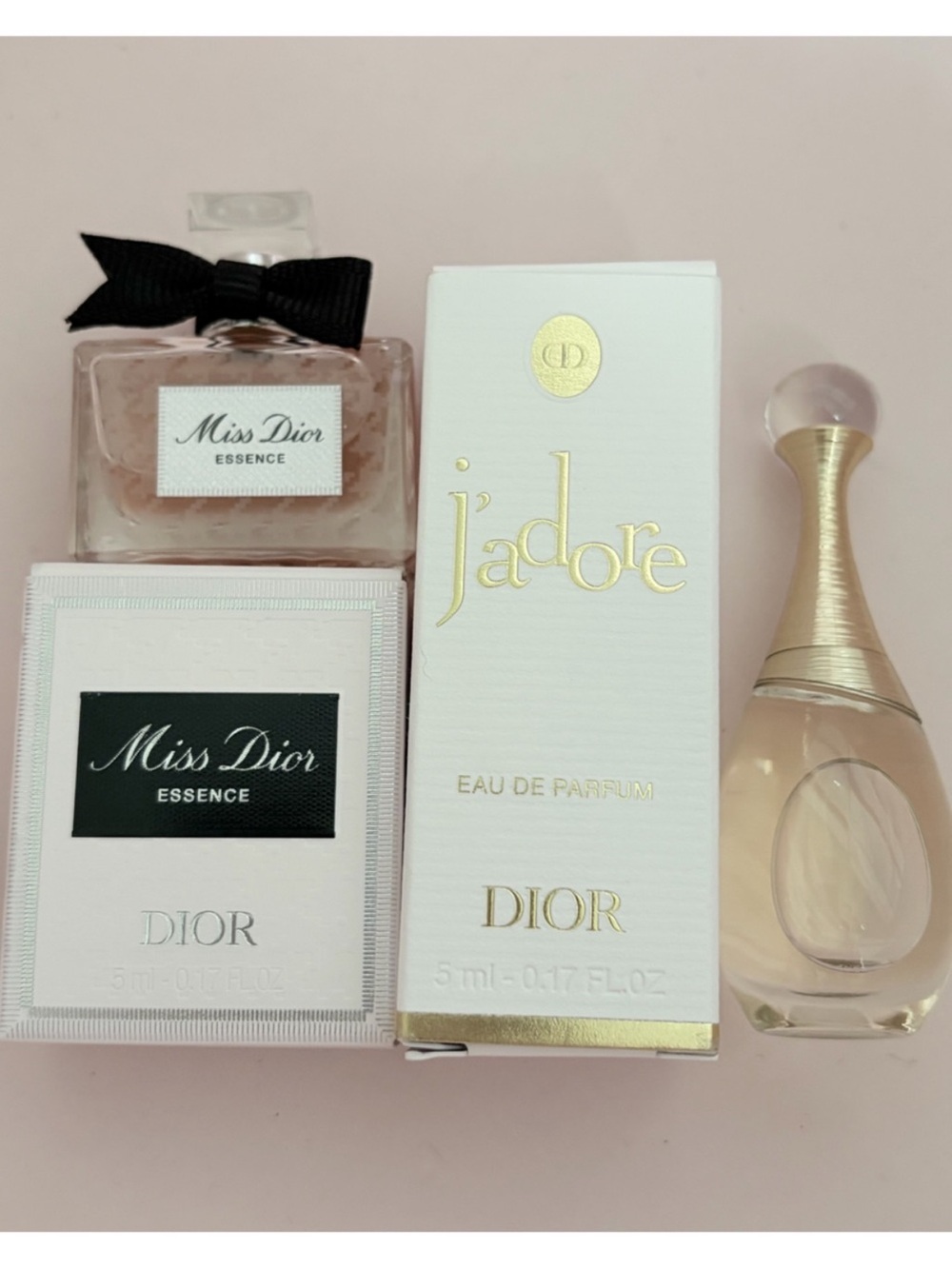 Miss Dior Essence and Jadore EDP.        MINI SET .
